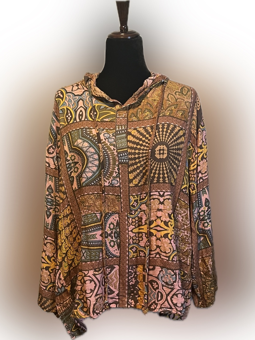 Earthbound Boho Patchwork Pullover Hoodie size M